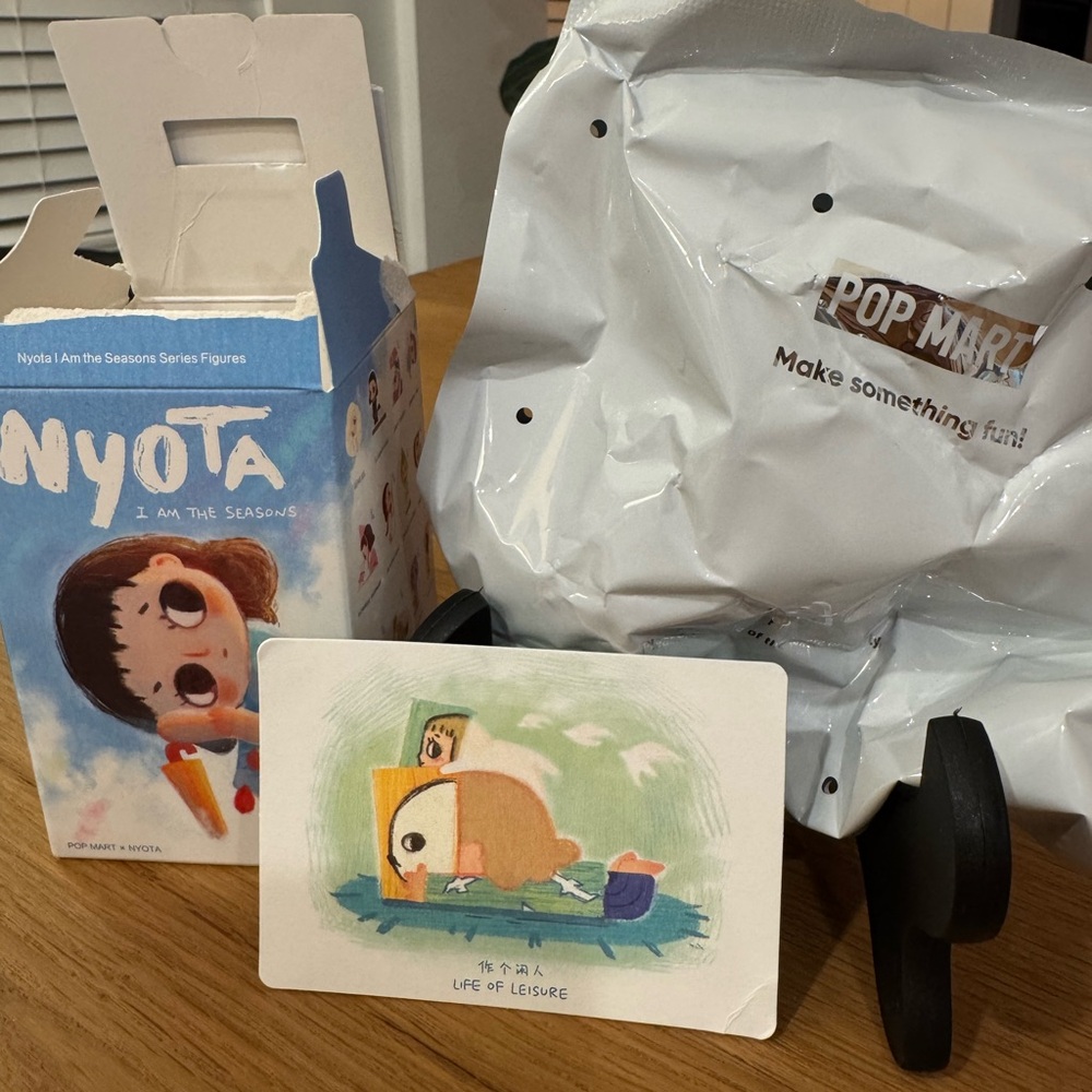 Pop Mart Nyota - I am the seasons - Life of Leisure